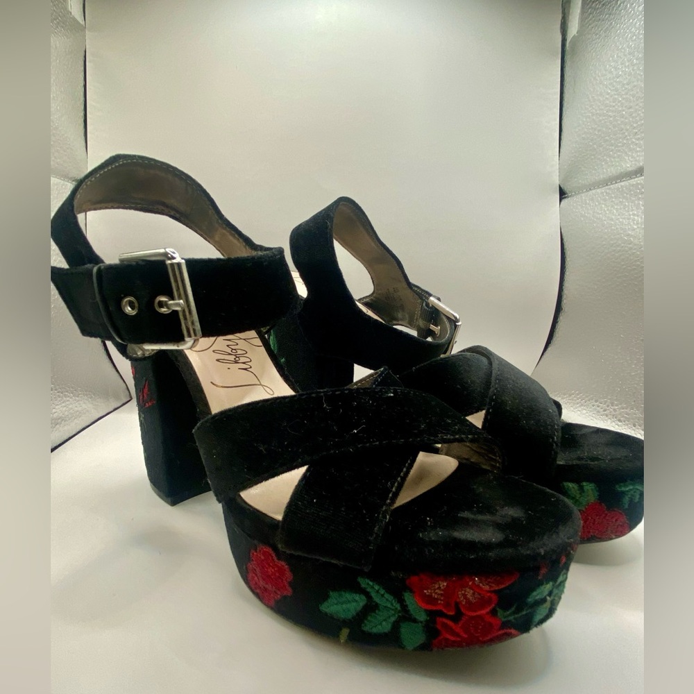 Libby Edelman Marcy‎ Black Velvet Platforms with Red Floral Embroidery